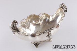 Ваза для фруктов в неоклассическом стиле. Серебро 800 пробы. Италия, XX век.