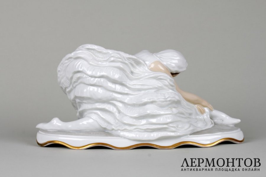 Анна Павлова в балете Умирающий лебедь. Германия, Rosenthal, ск. Holzer-Defanti, 1919