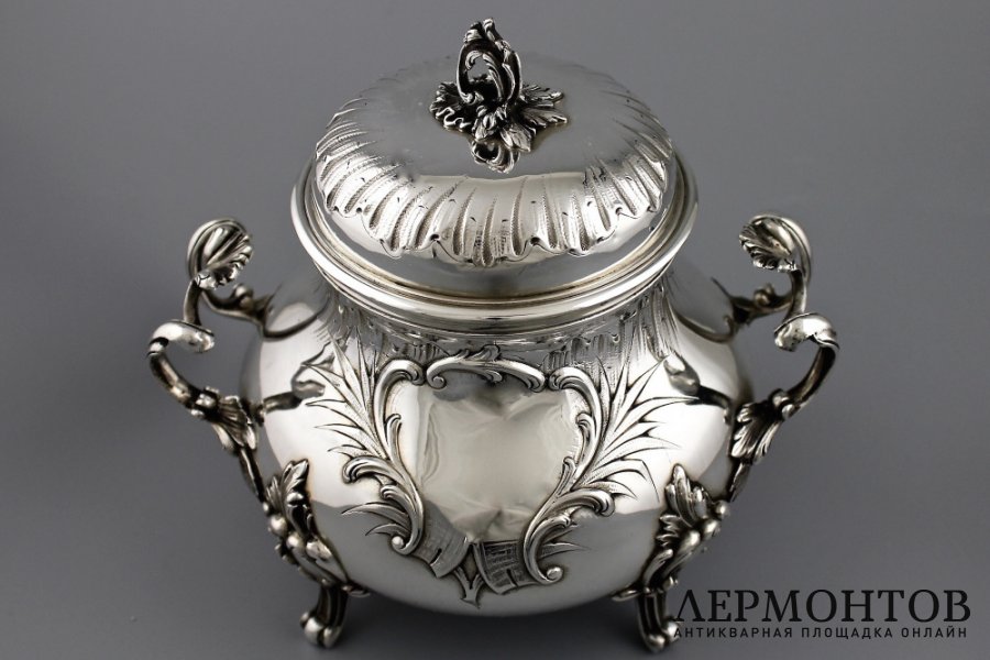 Сахарница в стиле рококо. Louis Coignet. Серебро 950 пробы. Франция