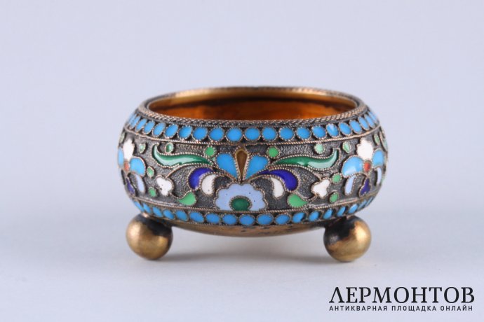 Солонка. Баскаков. Эмаль по скани. Серебро 84 пробы. Россия, Москва, 1908-1917 гг.