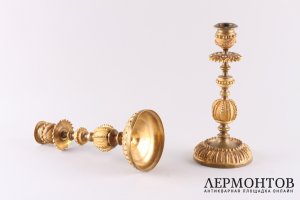 Парные подсвечники. Бронза, золочение. Франция, 2-я половина XIX века.