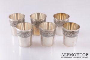 Ликерный набор из шести стопок. Серебро 950 пробы. Конец XIX в. Франция