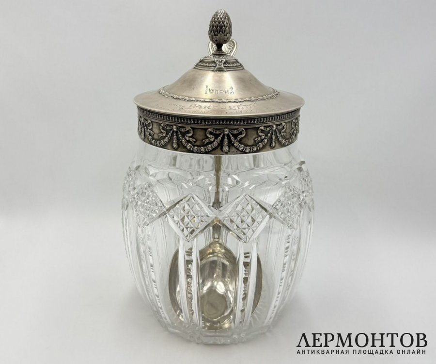 Крюшонница Скачки. Россия, 15 артель, 1900-е гг. Серебро 84 пробы, хрусталь.
