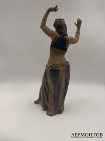 Статуэтка «Ритм Востока I». Фарфор грес, Lladro, скульптор Alfredo Llorens, Испания, 2005–2008 годы