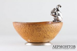 Ваза-орешница в стиле ар-деко. Кокос, серебро 925 пробы. Германия. перв.тр.20 века.