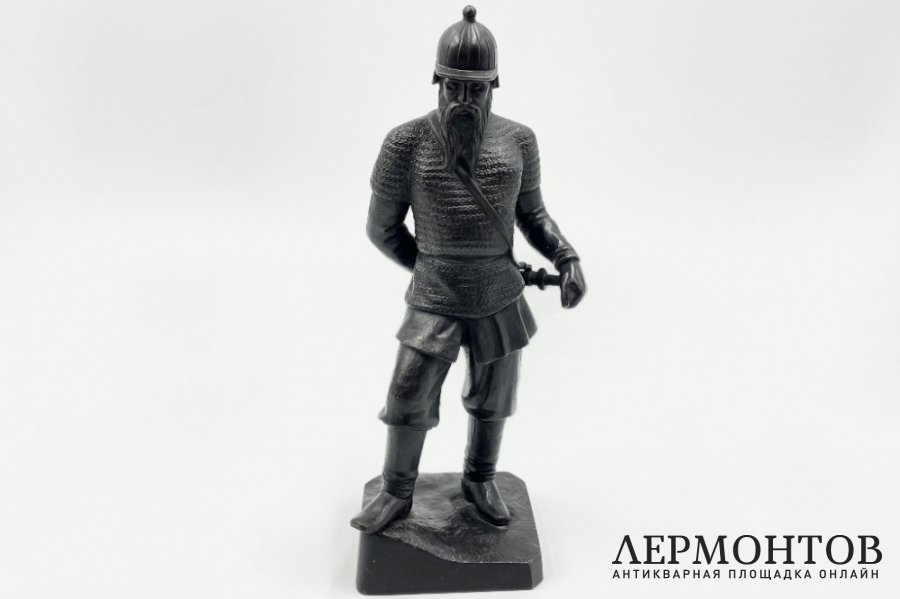 Скульптура Ермак. Россия, Каслинский завод, автор модели П. П. Забелло, 1892 г. Чугун