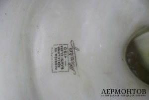 Ваза. Фарфор. Испания, Santa Clara Vigo 40-50- е годы ХХ века. Высота 65 см.