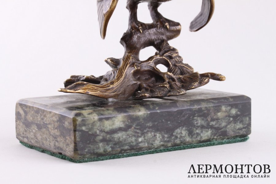 Скульптура Глухарь. Австрия, Вена, конец 19 в. Бронза, литье, патина. Мрамор.