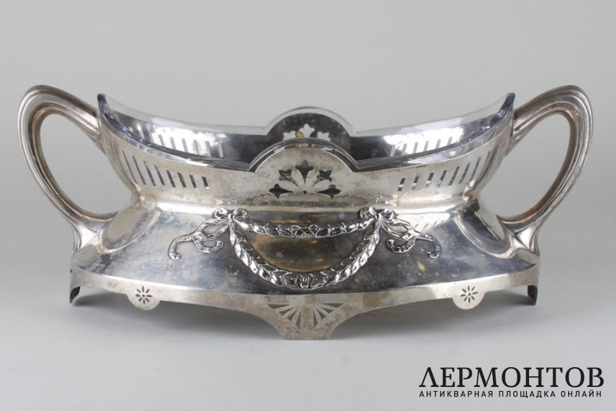 Ваза-фруктовница со стеклянной вставкой. Серебро 800. Мастерская Gebrder Deyhle