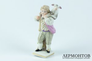 Миниатюра Мальчик с барашком. Германия, Мейсенская фарф. ман-ра, 1920-30-е гг. Фарфор, роспись.