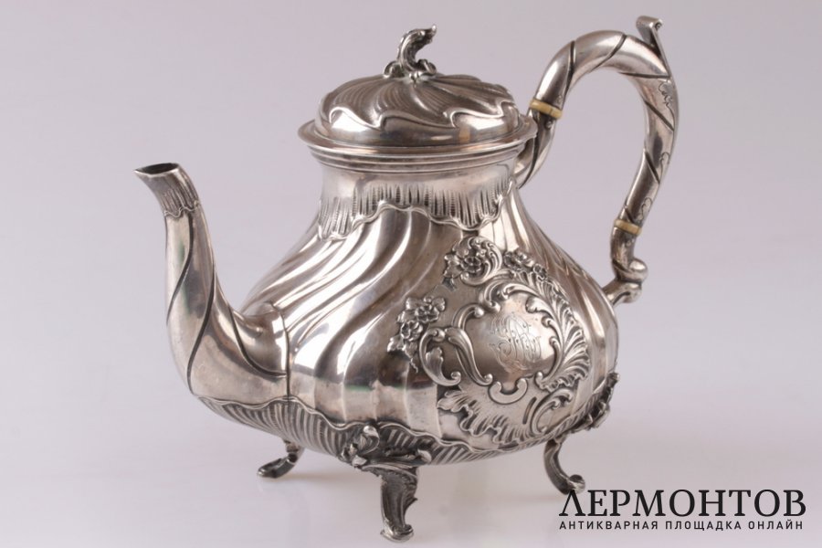 Чайник в стиле рококо. Henri Soufflot. Серебро 950 пробы. XIX в. Франция