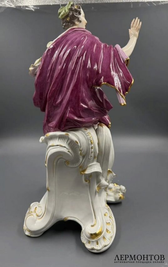 Скульптура «Муза Талия». Фарфор, Meissen, И. И. Кендлер, Германия, 2013 год