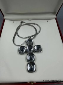 Крест на цепочке. Серебро 925 пробы, Baccarat, Франция