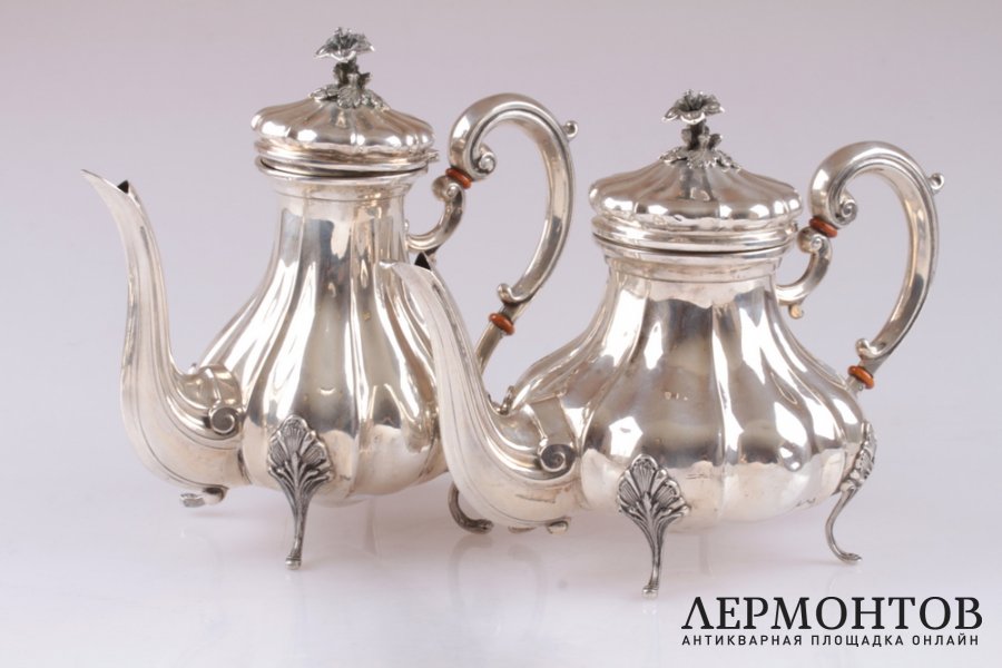 Чайный и кофейный сервиз. Серебро 800. Италия