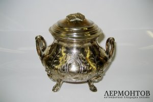 Сахарница. Серебро 800 пробы. Франция, XIX век.