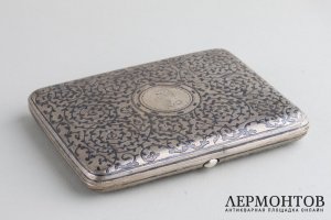 Портсигар. Серебро 84 пробы, чернь. Российская империя, Москва, 1899-1908.