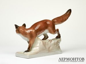 Статуэтка «Лиса». Фарфор, Plaue, Германия, 1907–1927 годы