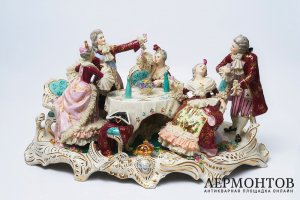 Фарфоровая композиция Гуляки. Ручная роспись. Германия. ХХ век.