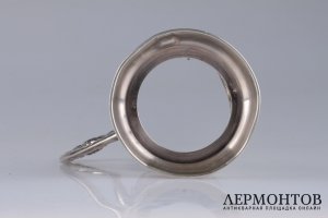 Подстаканник в стиле модерн. Лебеди. СССР, 1953-1955-е гг. Серебро 875.