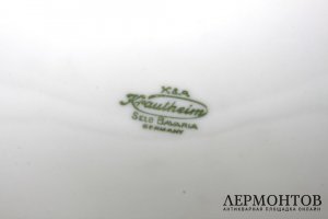 Ваза с изображением цветов. Германия, Бавария, Зельб, K and Krautheim. 1922-1945 гг.