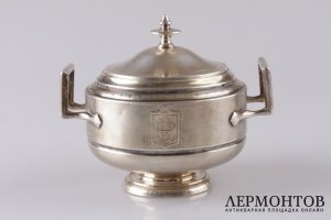 Сахарница Tallois в технике гильоше. Серебро 950 пробы. Франция, начало XX века.