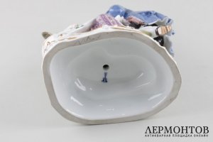 Скульптурная аллегория Семья. Германия, MEISSEN, XIX век.