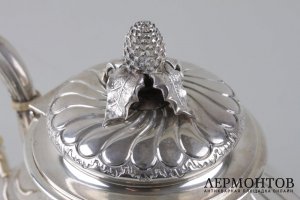 Чайник в стиле рококо. Martin. Серебро 950 пробы. Франция