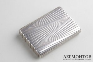 Портсигар рельефный. Серебро 84 пробы. Российская империя.