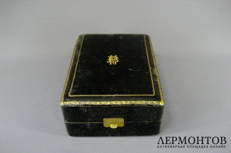 Подарочный набор Эгоист. Серебро 950 пробы. Франция, XIX век.
