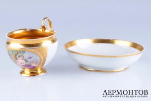 Чайная пара с мифологической сценой. Россия, СПБ, завод Батениных, 1812-1832г. Фарфор, роспись, золото.