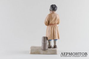 Статуэтка Приезжие мужички. Россия, частный завод Гарднера, 1870-1880 гг. Бисквит.