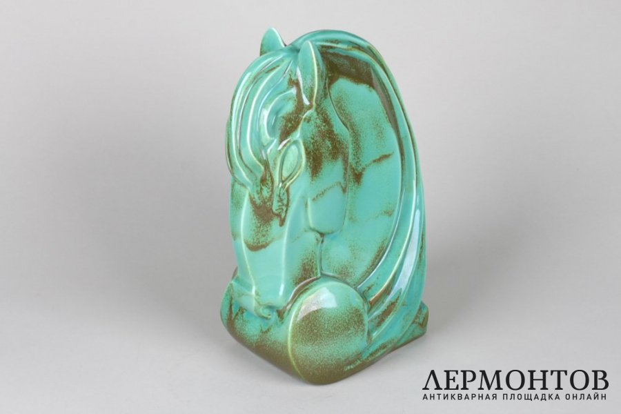 Статуэтка Голова лошади в стиле Ар Деко. Италия, 1950-е гг. Керамика, роспись.