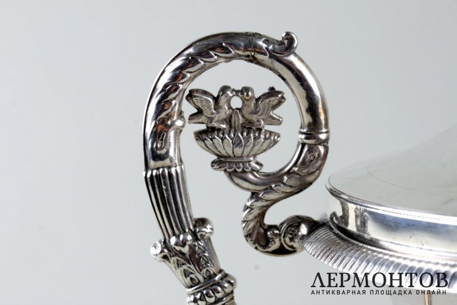 Конфетница в стиле ампир. Courtois. Серебро 950 пробы. Франция, XIX век.
