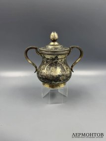 Сахарница в неорусском стиле. Серебро 84 пробы, чернь, Россия, 1878 год