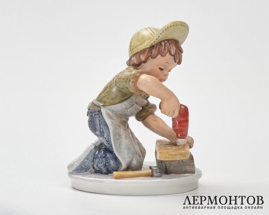 Статуэтка «Маленький мастер». Фарфор, Goebel, Германия, 1979–1990 годы