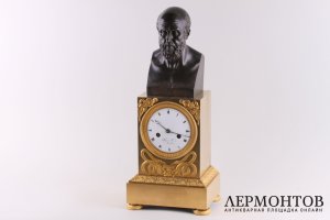 Часы с бюстом Гиппократа в стиле Ампир. Франция, Париж, 1800-е гг. Бронза, литье.