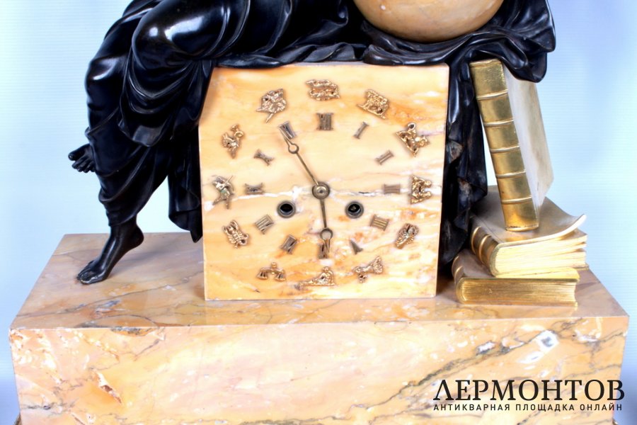 Каминная тройка с фигурой музы Урании. Франция, Париж, 2 пол. 19 в.