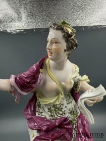 Скульптура «Муза Талия». Фарфор, Meissen, И. И. Кендлер, Германия, 2013 год