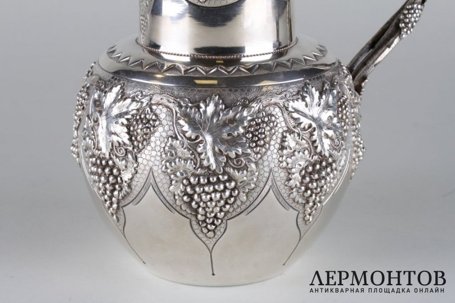 Кувшин для воды. Серебро 800 пробы. Португалия, 1886-1938 гг.