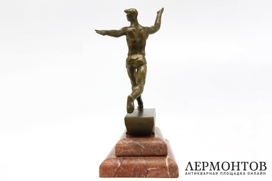 Скульптура Бегун. Бронза. И.М. Чайков. СССР, 1960е гг.