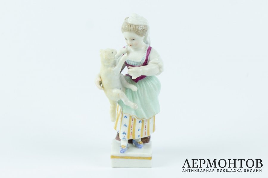 Миниатюра Девочка с козленком. Германия, Мейсенская фарф. ман-ра, 1920-30-е г