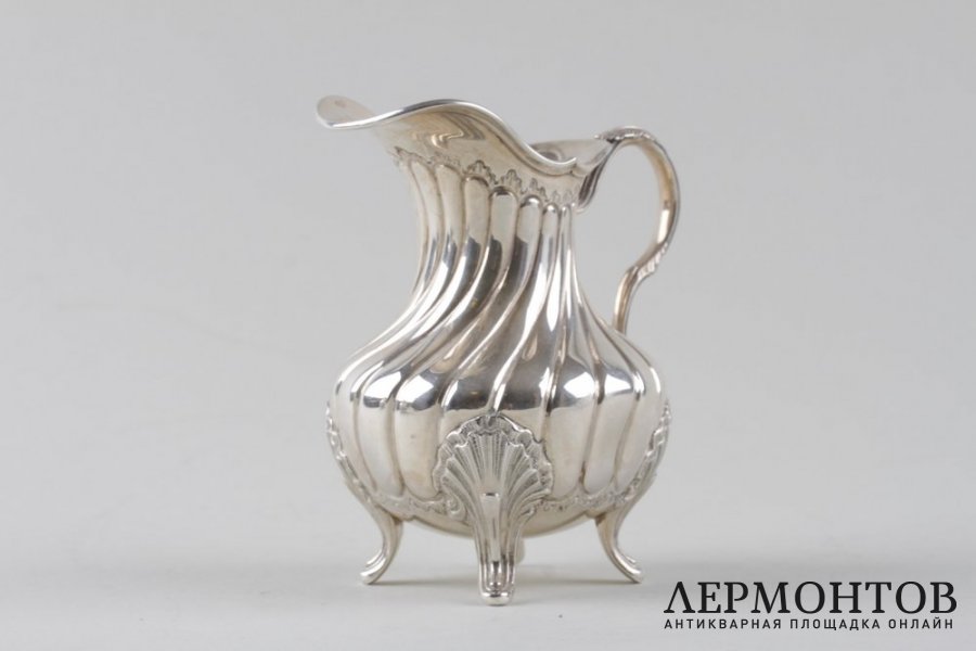 Молочник в стиле рококо. М. Martin. Серебро 950 пробы. Франция.