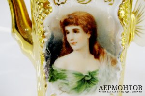 Кофейный сервиз. Фарфор, ручная роспись,золочение.  Европа, XIX век.