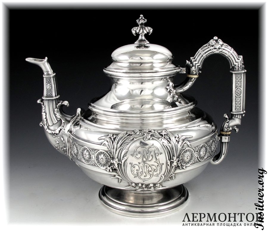 Чайный сервиз с подносом. Серебро 950. Франция