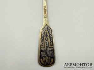 Ложка с пословицей Без соли без хлеба. Россия, 1870 г. Серебро 84 пробы, чернь.