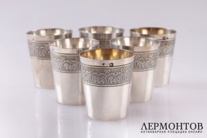 Ликерный набор из шести стопок. Серебро 950 пробы. Конец XIX в. Франция