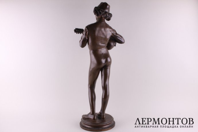 Скульптура Итальянский музыкант. Франция, Париж, 2 пол. 19 в. Мастерская Barbedienne.