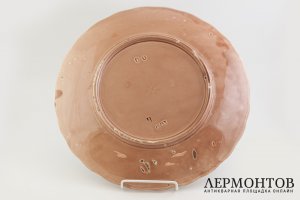 Блюдо круглой формы Ландыши. Российская Империя, Товарищество Кузнецова, нач. 20 в.