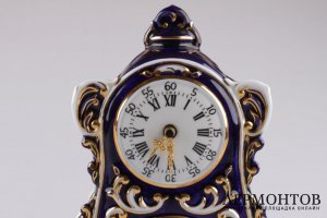 Часы настольные, кобальт. Фарфор, роспись. Royal Dux Bohemia, XX век.