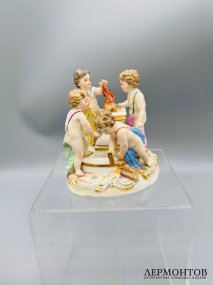 Статуэтка «Амуры разжигают пламя». Фарфор, роспись, Meissen, Германия, 2-я половина 19 века